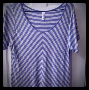 Lularoe Classic T